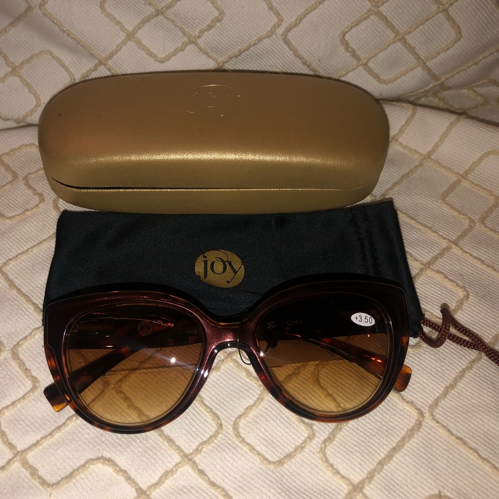 Joy Mangano Sunglasses & Reading Gem